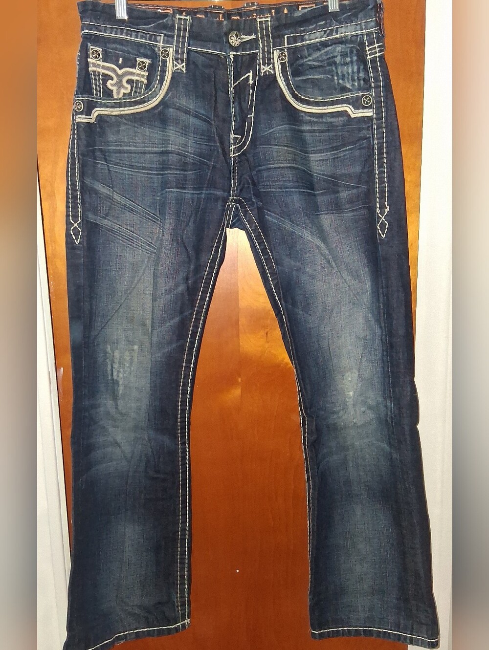 Rock Revival Men's Denim Jeans with Contrast Stitching Dino Relaxed Straight 32